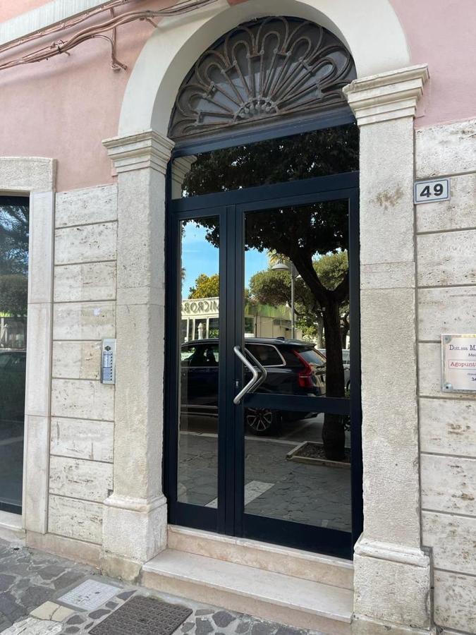 Casa Bolina - Centro Termoli Lägenhet Exteriör bild